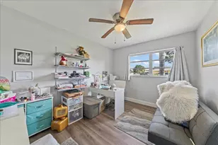 573 Wimbrow Dr, Sebastian, FL 32958 - Photo 23