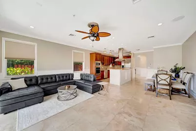 1368 Bayview Drive, Fort Lauderdale, FL 33304 - Photo 11