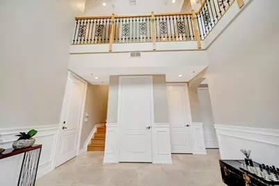 1368 Bayview Drive, Fort Lauderdale, FL 33304 - Photo 9