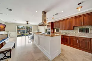 1368 Bayview Dr, Fort Lauderdale, FL 33304 - Photo 13