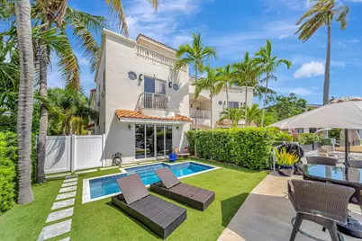 1368 Bayview Drive, Fort Lauderdale, FL 33304 - Photo 3