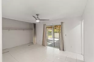 9700 NW 10th St, Pembroke Pines, FL 33024 - Photo 13