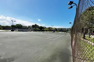 3141 NW 47th Terrace, Fort Lauderdale, FL 33319 - Photo 5