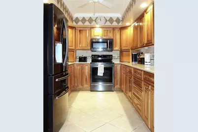 3507 Oaks Way #307, Pompano Beach, FL 33069 - Photo 3