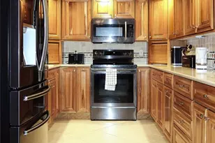 3507 Oaks Way, Pompano Beach, FL 33069 - Photo 3