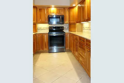 3507 Oaks Way #307, Pompano Beach, FL 33069 - Photo 11