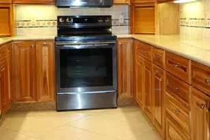 3507 Oaks Way, Pompano Beach, FL 33069 - Photo 11