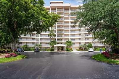 3507 Oaks Way #307, Pompano Beach, FL 33069 - Photo 9