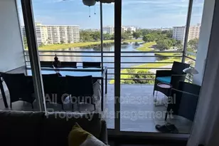 3051 N Course Dr, Pompano Beach, FL 33069 - Photo 11