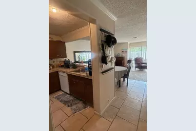 795 Crystal Lake Drive #795, Pompano Beach, FL 33064 - Photo 3