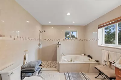 2501 NW 8th Avenue, Wilton Manors, FL 33311 - Photo 29