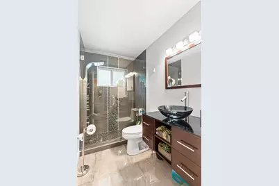 2501 NW 8th Avenue, Wilton Manors, FL 33311 - Photo 15