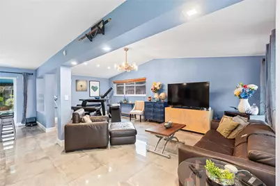 2501 NW 8th Avenue, Wilton Manors, FL 33311 - Photo 7