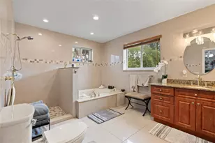 2501 NW 8th Ave, Wilton Manors, FL 33311 - Photo 27