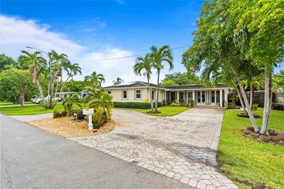 2501 NW 8th Avenue, Wilton Manors, FL 33311 - Photo 3