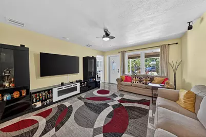 2115 NE 15th Avenue, Wilton Manors, FL 33305 - Photo 5