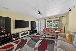 2115 NE 15th Ave, Wilton Manors, FL 33305 - Photo 5