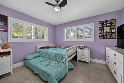 2115 NE 15th Avenue, Wilton Manors, FL 33305 - Photo 23