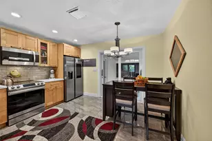 2115 NE 15th Ave, Wilton Manors, FL 33305 - Photo 13