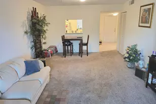 2800 Somerset Unit, Fort Lauderdale, FL 33311 - Photo 5