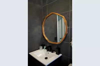 11150 Peachtree Drive, Miami, FL 33161 - Photo 19