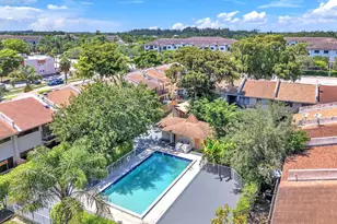 4281 NW 76th Ave, Davie, FL 33328 - Photo 17