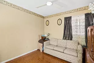 2840 Somerset Dr, Fort Lauderdale, FL 33311 - Photo 11