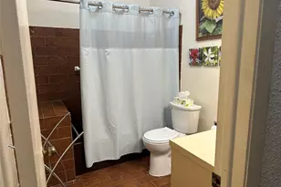 5713 Lime Hill Rd, Lauderhill, FL 33319 - Photo 13