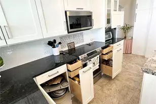 12633 NW 11th Ct, Sunrise, FL 33323 - Photo 7