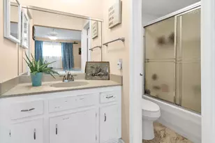 3776 Inverrary Blvd, Lauderhill, FL 33319 - Photo 29