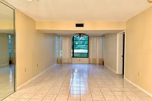 1502 Whitehall Dr, Davie, FL 33324 - Photo 5