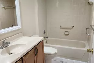 1502 Whitehall Dr, Davie, FL 33324 - Photo 21