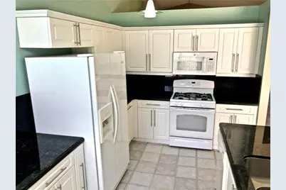 9821 Red Heart Lane, Tamarac, FL 33321 - Photo 5