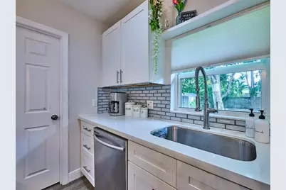 801 NE 15th Street, Fort Lauderdale, FL 33304 - Photo 17