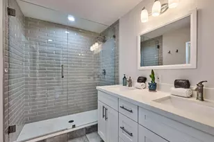 801 NE 15th St, Fort Lauderdale, FL 33304 - Photo 7