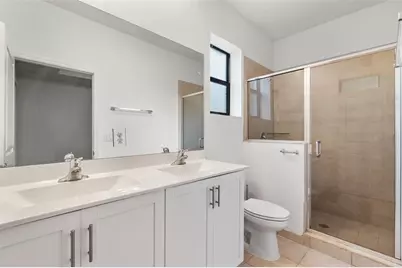 340 NE 208th Terrace #340, Miami, FL 33179 - Photo 5