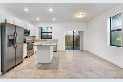 340 NE 208th Terrace #340, Miami, FL 33179 - Photo 19