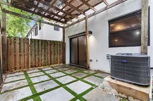 340 NE 208th Terrace, Miami, FL 33179 - Photo 31