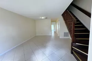9784 NW 14th St, Coral Springs, FL 33071 - Photo 11