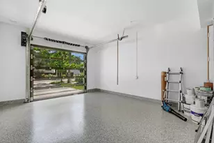 1957 Harbourview Dr, Fort Lauderdale, FL 33316 - Photo 53