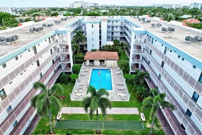 4629 Poinciana Street #204, Fort Lauderdale, FL 33308 - Photo 1