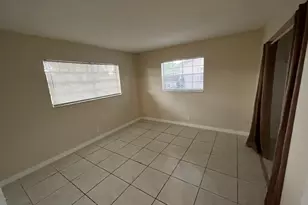 1461 NW 22nd St, Fort Lauderdale, FL 33311 - Photo 9