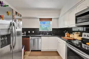 601 SE 5th Ct, Fort Lauderdale, FL 33301 - Photo 7