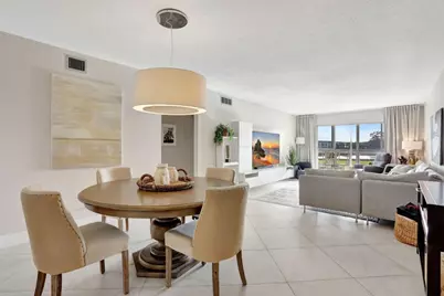 2802 Victoria Way #E2, Pompano Beach, FL 33066 - Photo 1