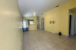 7921 NW 6th St, Hollywood, FL 33024 - Photo 3