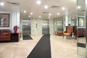 4001 Hillcrest Dr, Hollywood, FL 33021 - Photo 19