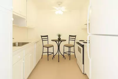 4001 Hillcrest Drive #407, Hollywood, FL 33021 - Photo 3