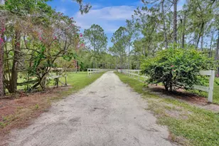 12168 148th Rd N, Palm Beach Gardens, FL 33418 - Photo 3