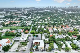 744 NE 14th Ave, Fort Lauderdale, FL 33304 - Photo 3