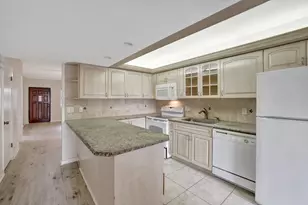 917 NE 16th Ave, Fort Lauderdale, FL 33304 - Photo 3